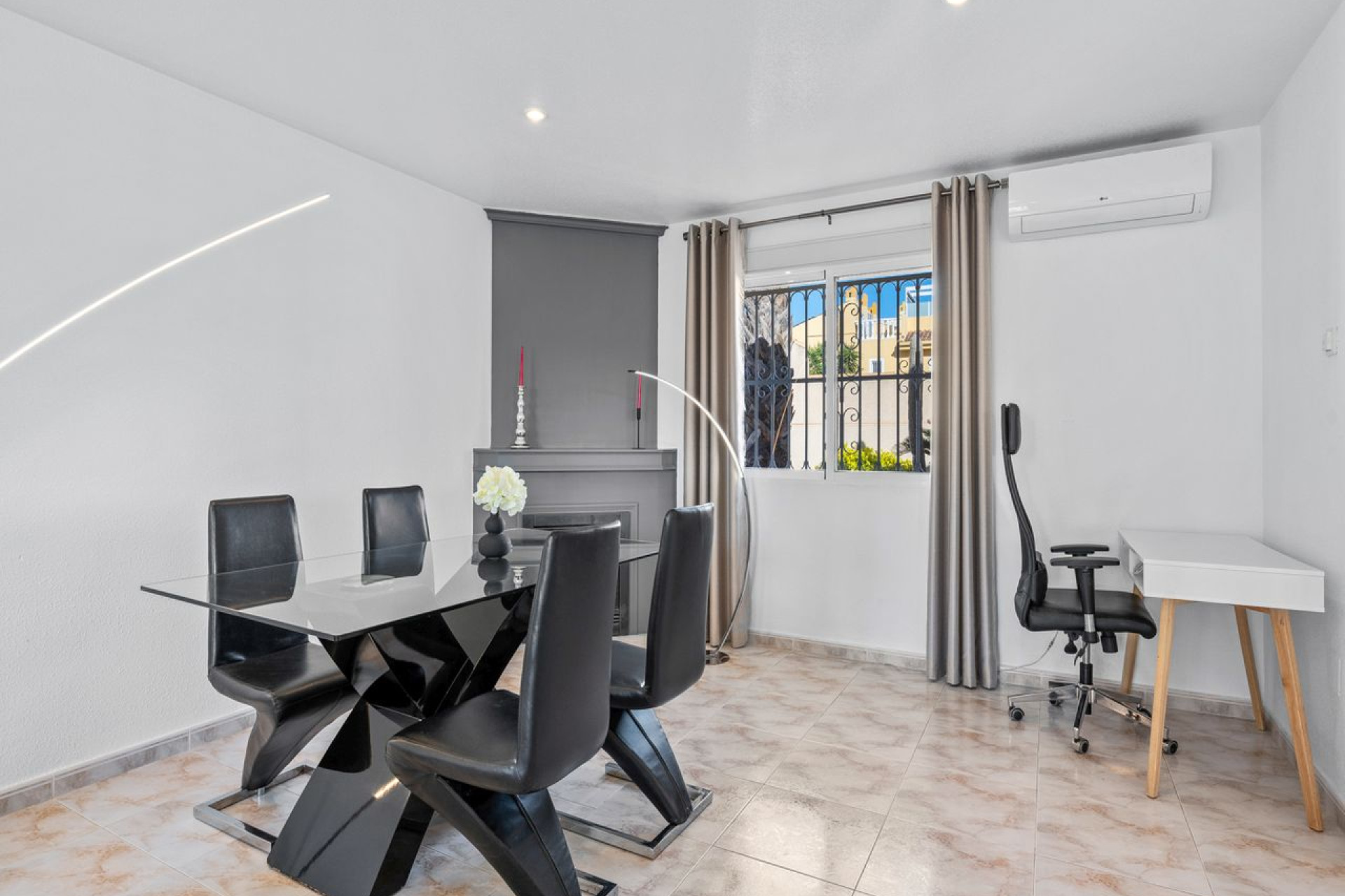 Resale - 3. Semi-detached house - Benijofar - Costa Blanca South