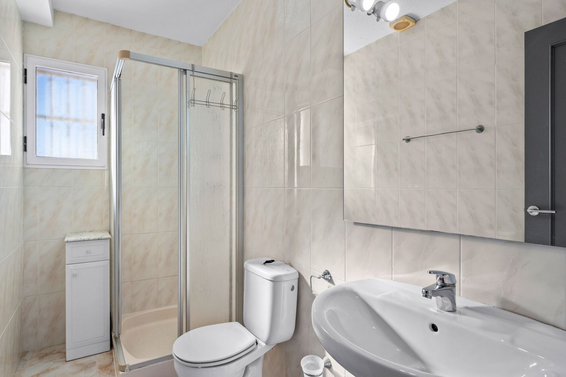 Resale - 3. Semi-detached house - Benijofar - Costa Blanca South