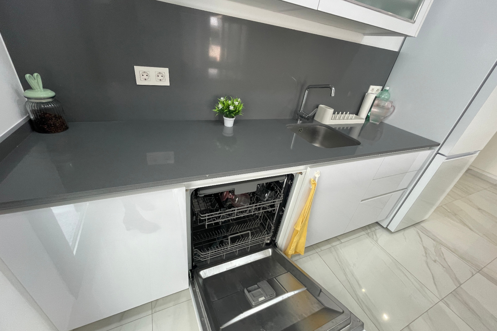 Resale - 3. Semi-detached house - Benijofar - Costa Blanca South