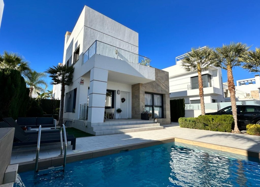 Resale - 3. Semi-detached house - Ciudad Quesada - Costa Blanca South