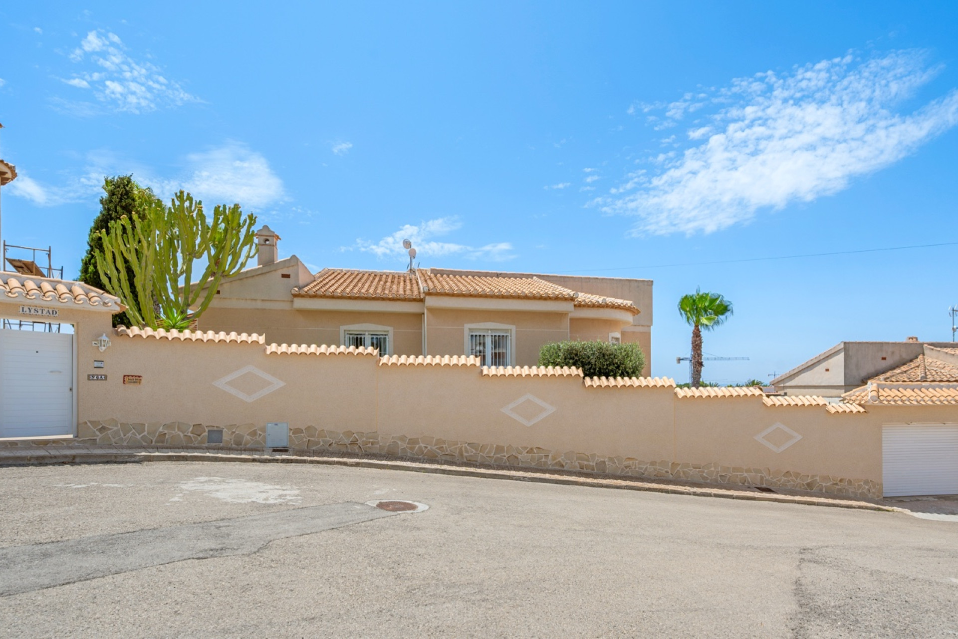 Resale - 3. Semi-detached house - Ciudad Quesada - Costa Blanca South
