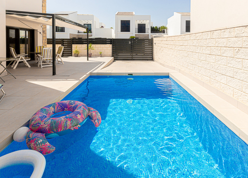 Resale - 3. Semi-detached house - Ciudad Quesada - Costa Blanca South