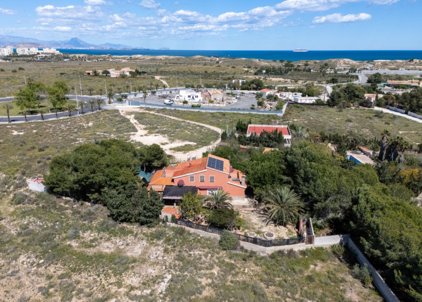 Resale - 3. Semi-detached house - El Altet - Costa Blanca South