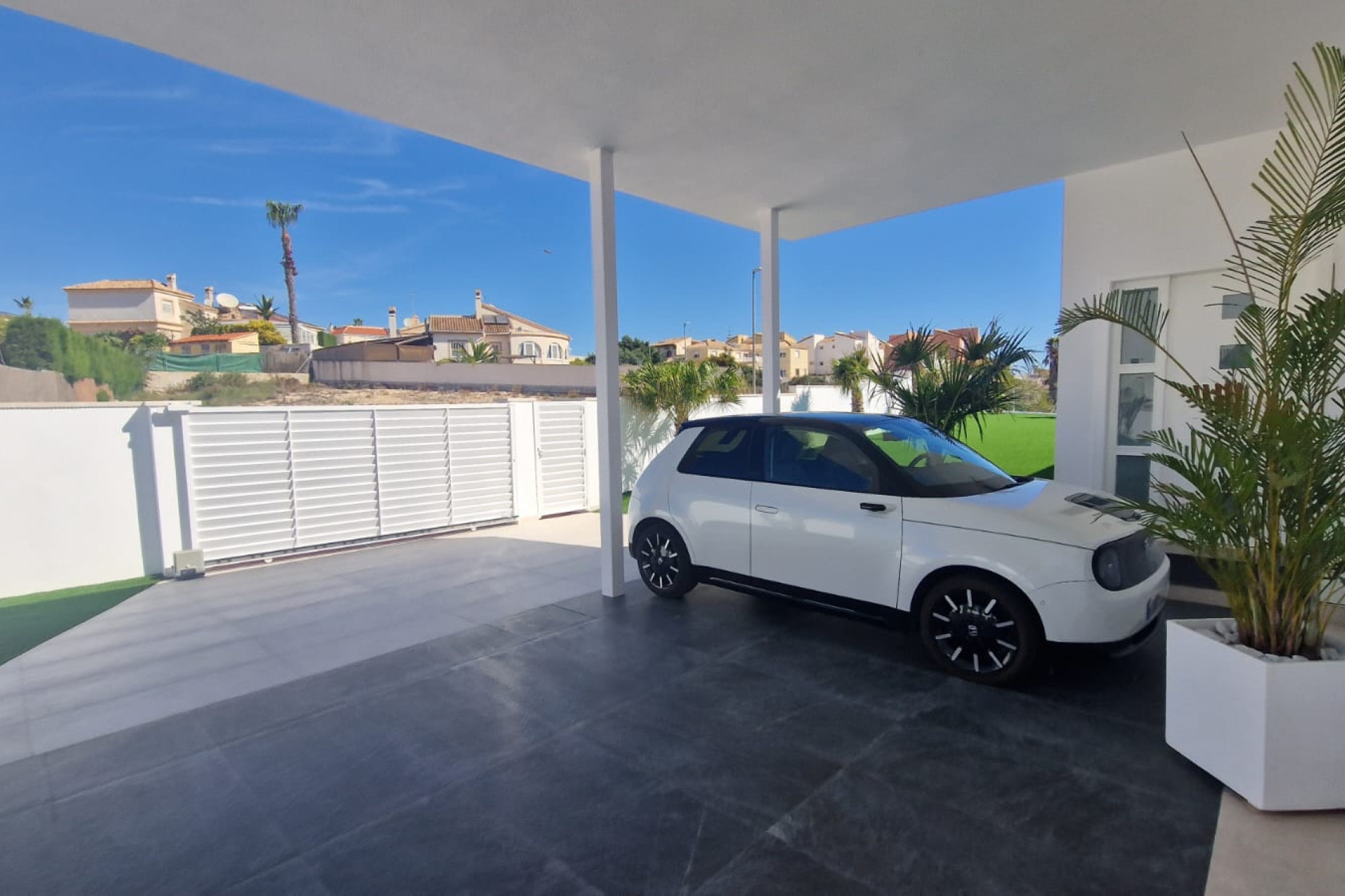 Resale - 3. Semi-detached house - La Marina - Costa Blanca North