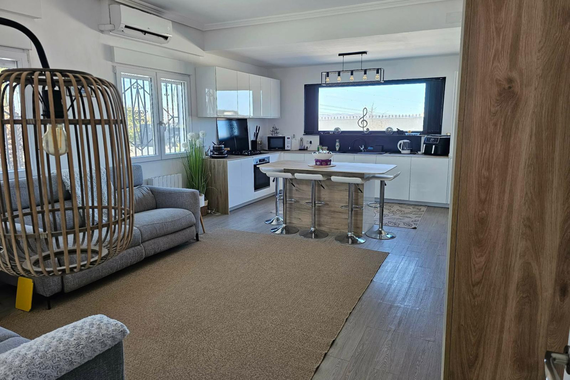 Resale - 3. Semi-detached house - La Marina - Costa Blanca South