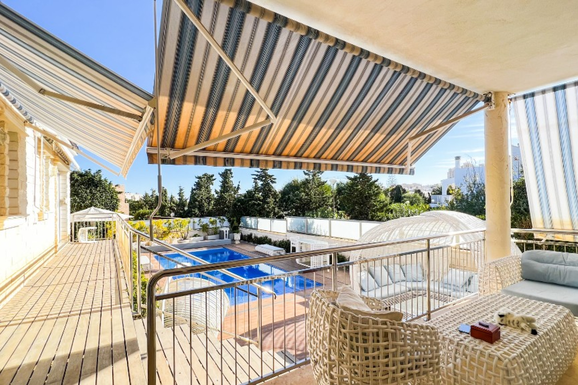 Resale - 3. Semi-detached house - La Mata - Costa Blanca South