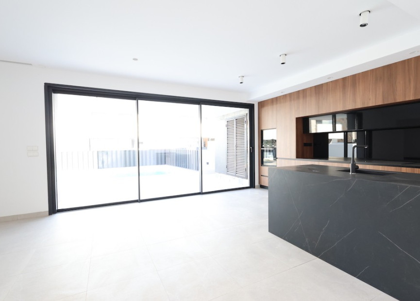 Resale - 3. Semi-detached house - Los Alcazares - Costa Calida