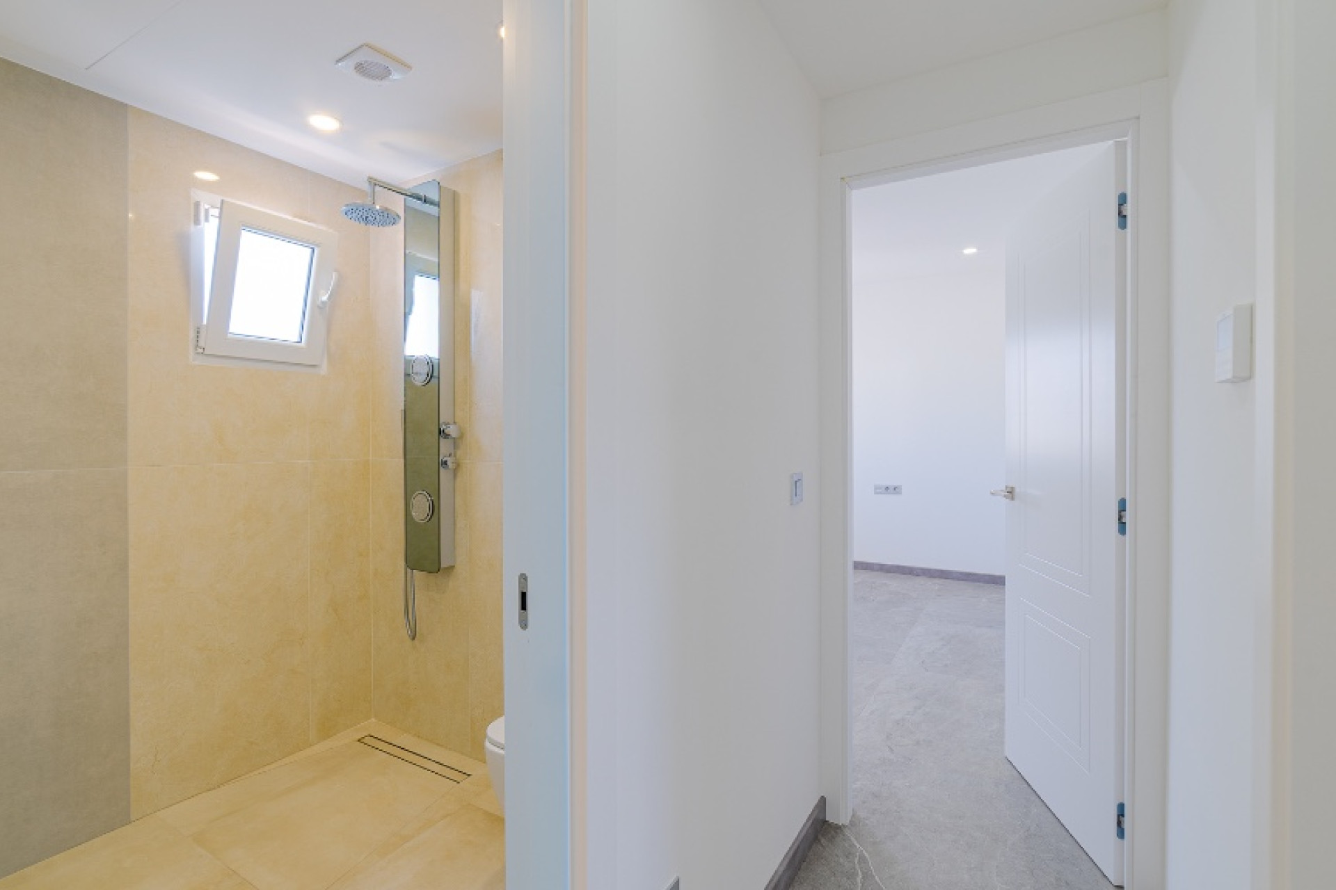 Resale - 3. Semi-detached house - Los Balcones - Costa Blanca South