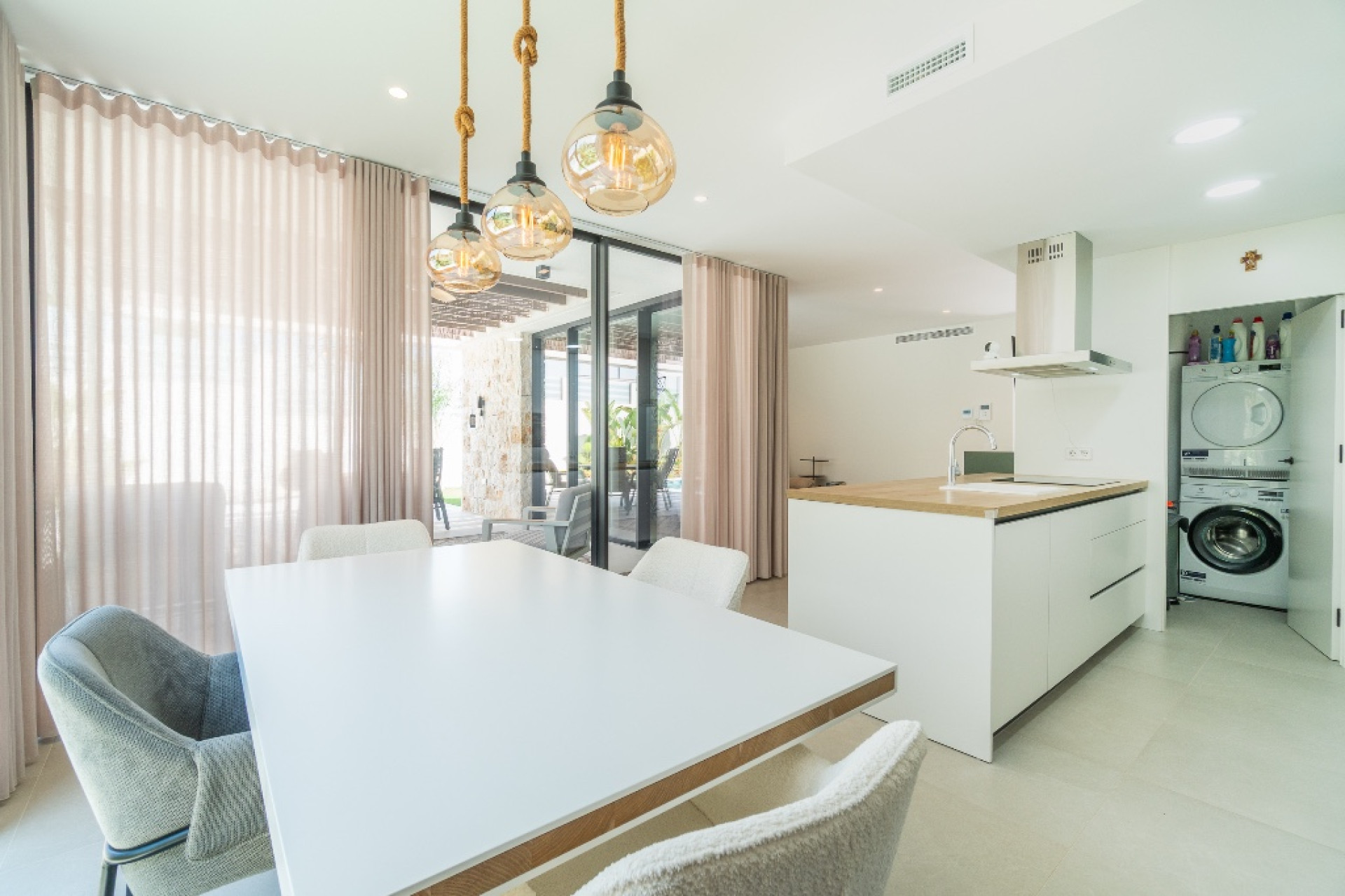 Resale - 3. Semi-detached house - Los Balcones - Costa Blanca South