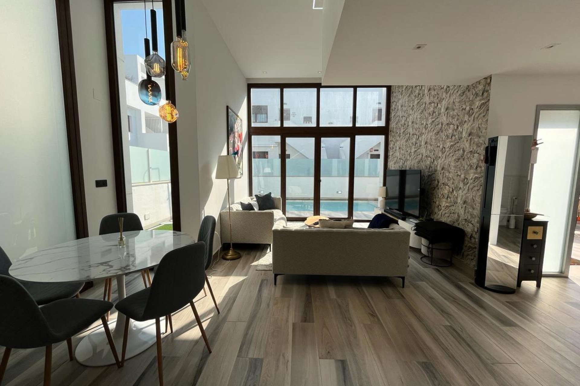 Resale - 3. Semi-detached house - Los Balcones - Costa Blanca South