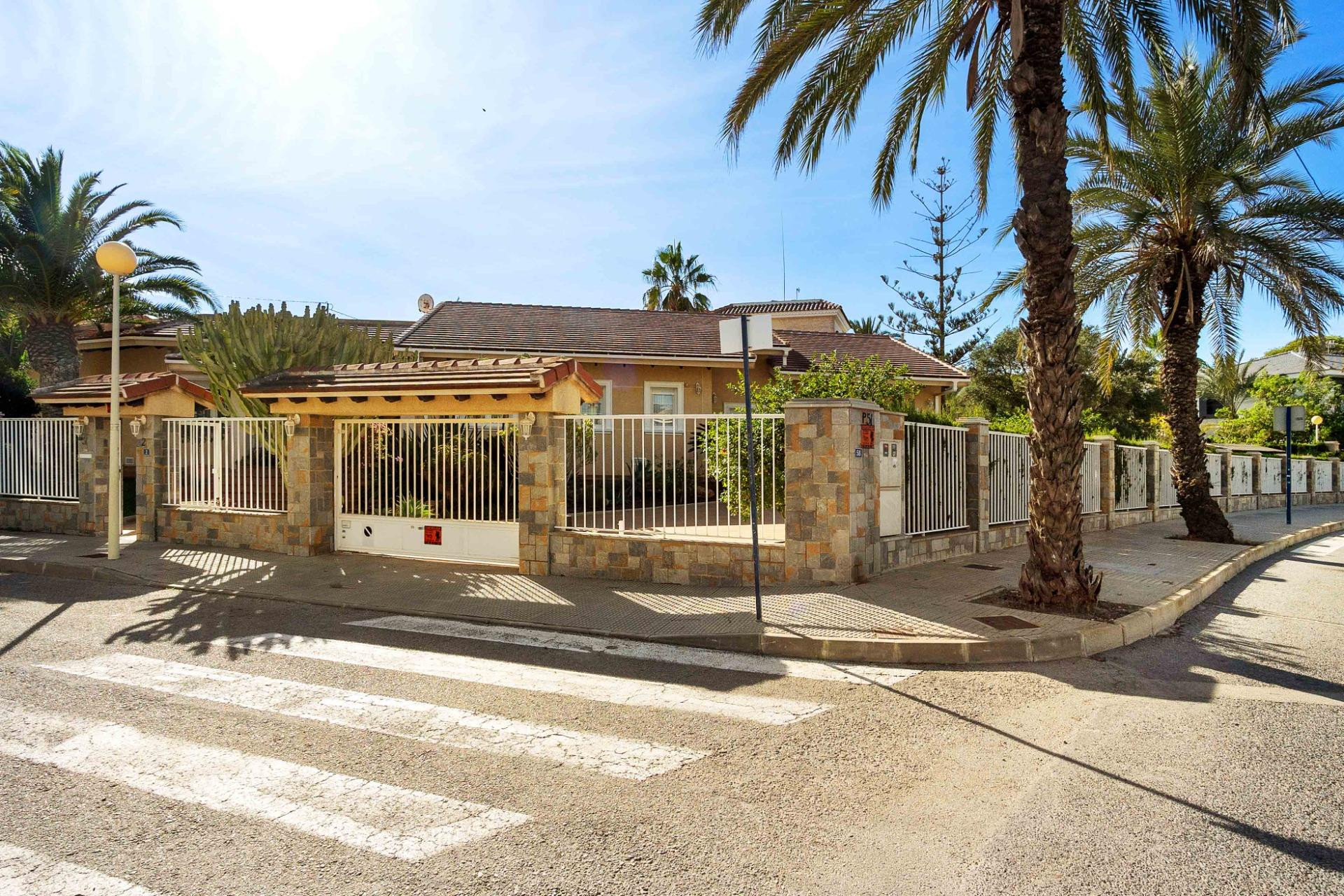 Resale - 3. Semi-detached house - Orihuela Costa - Costa Blanca South