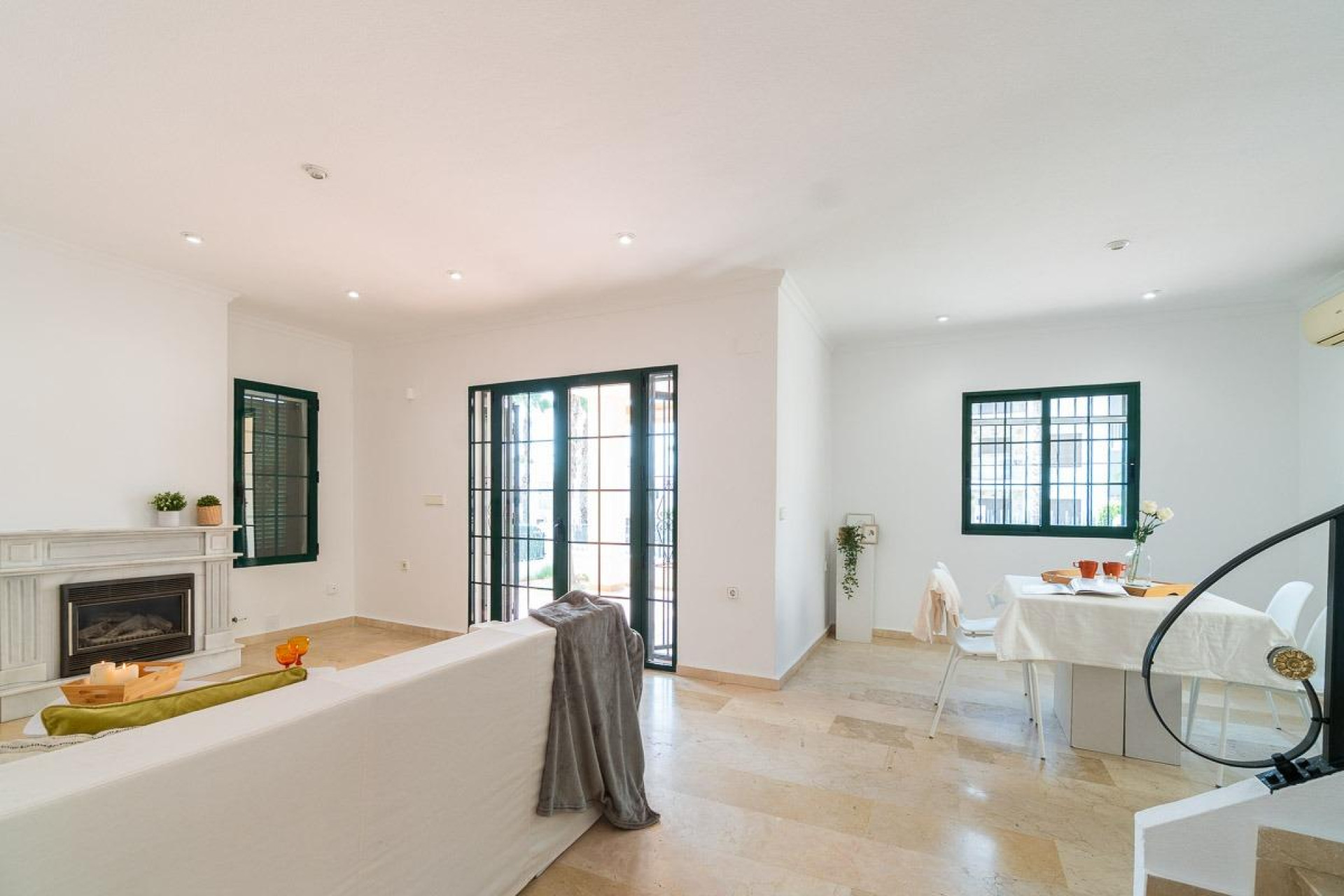 Resale - 3. Semi-detached house - Orihuela Costa - Costa Blanca South