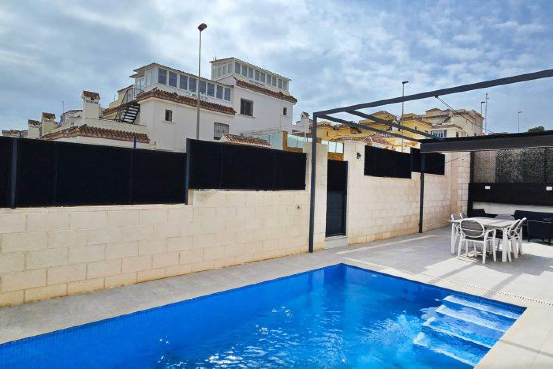 Resale - 3. Semi-detached house - Orihuela Costa - Costa Blanca South