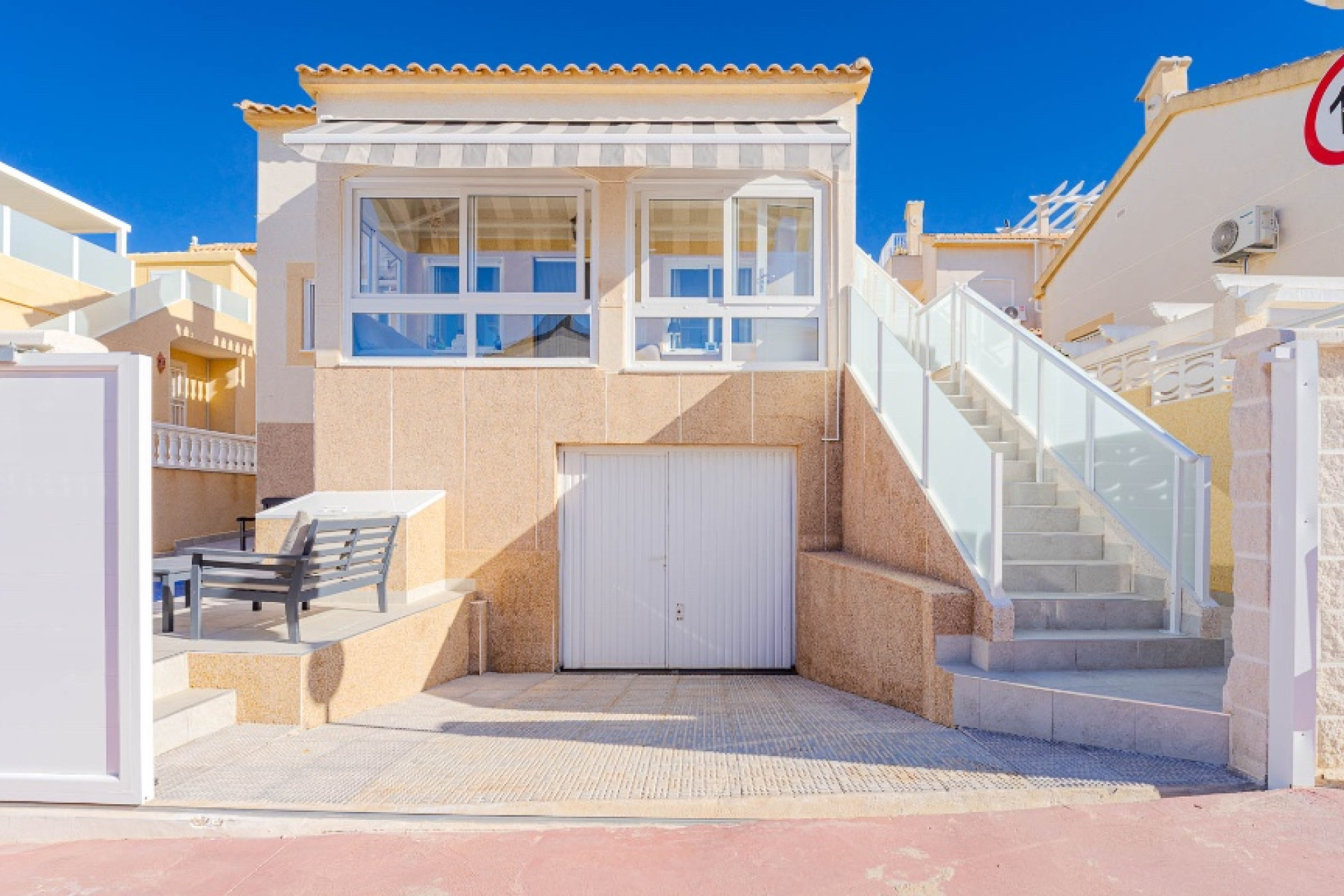 Resale - 3. Semi-detached house - Orihuela Costa - Costa Blanca South