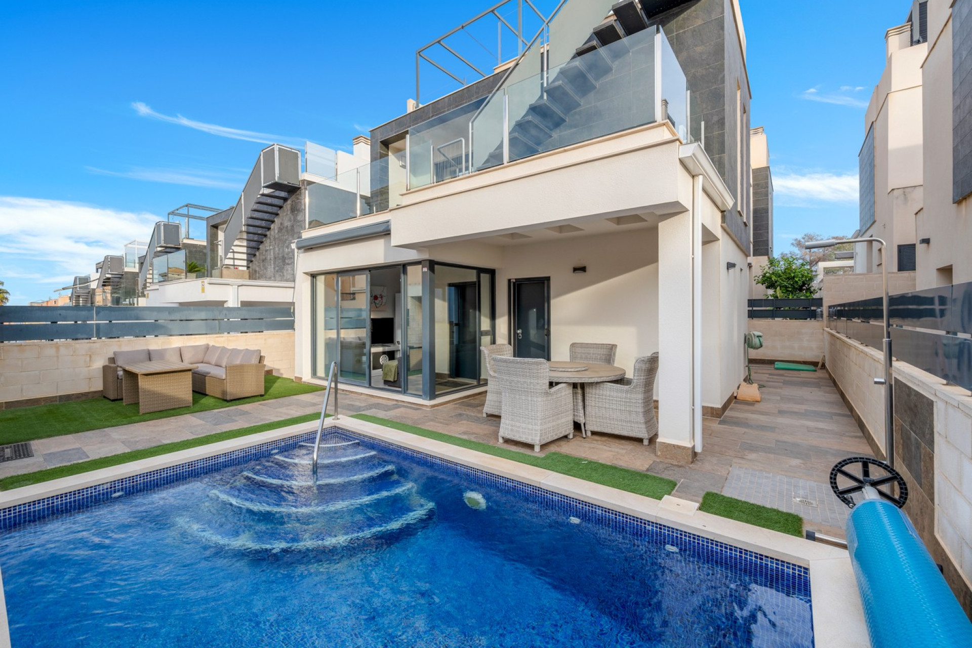 Resale - 3. Semi-detached house - Orihuela Costa - Costa Blanca South