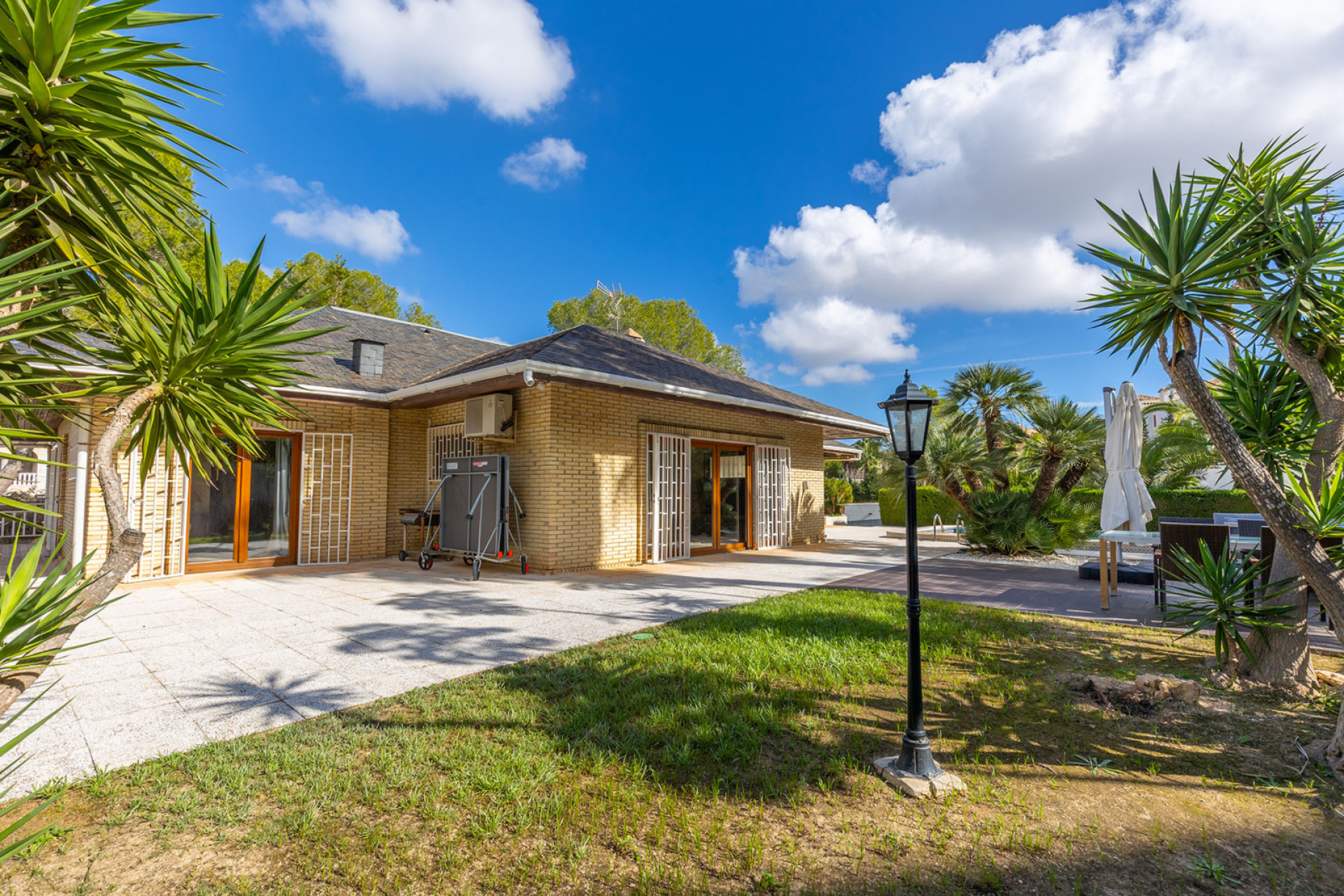 Resale - 3. Semi-detached house - Orihuela Costa - Las Filipinas