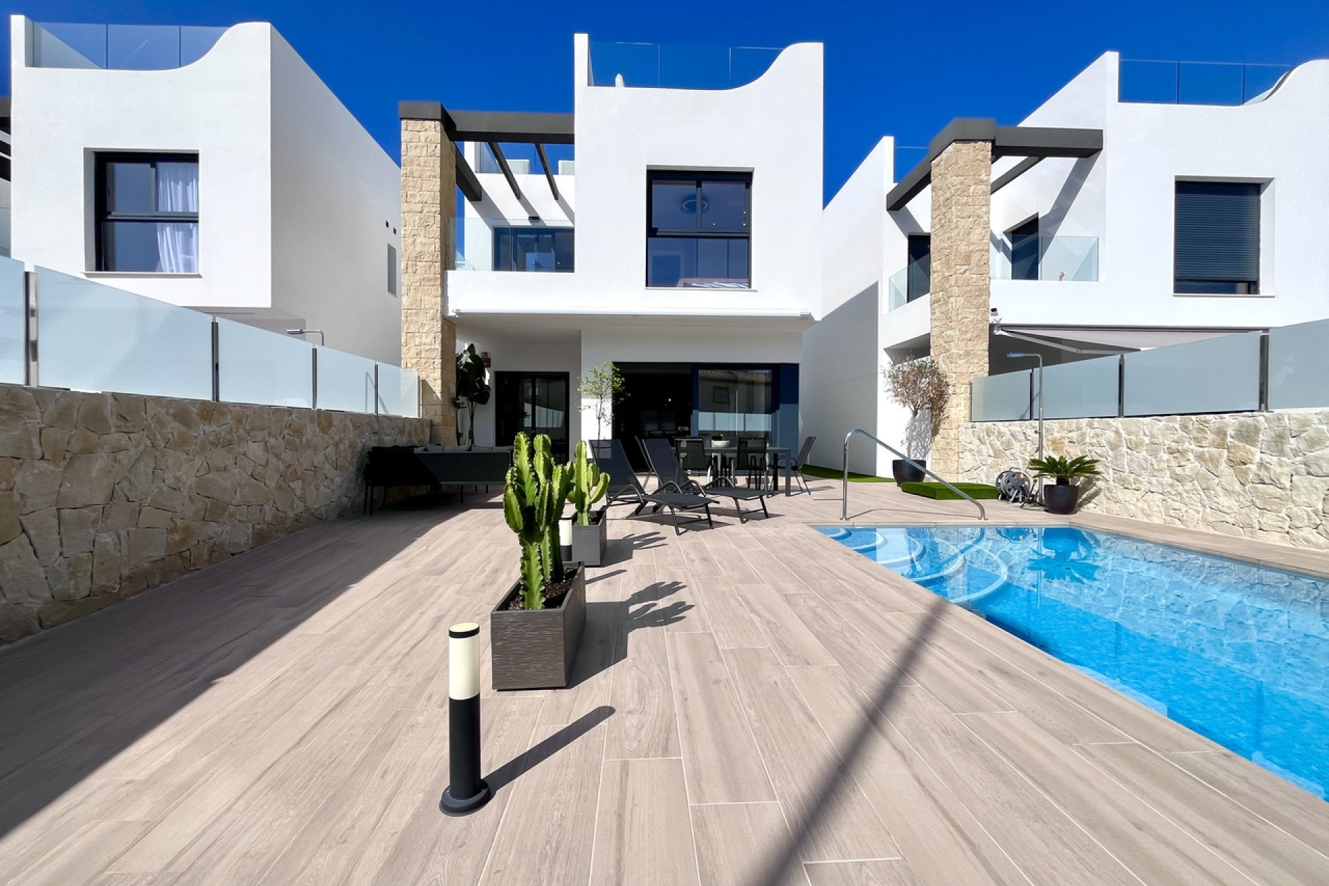 Resale - 3. Semi-detached house - Playa Flamenca - Costa Blanca South