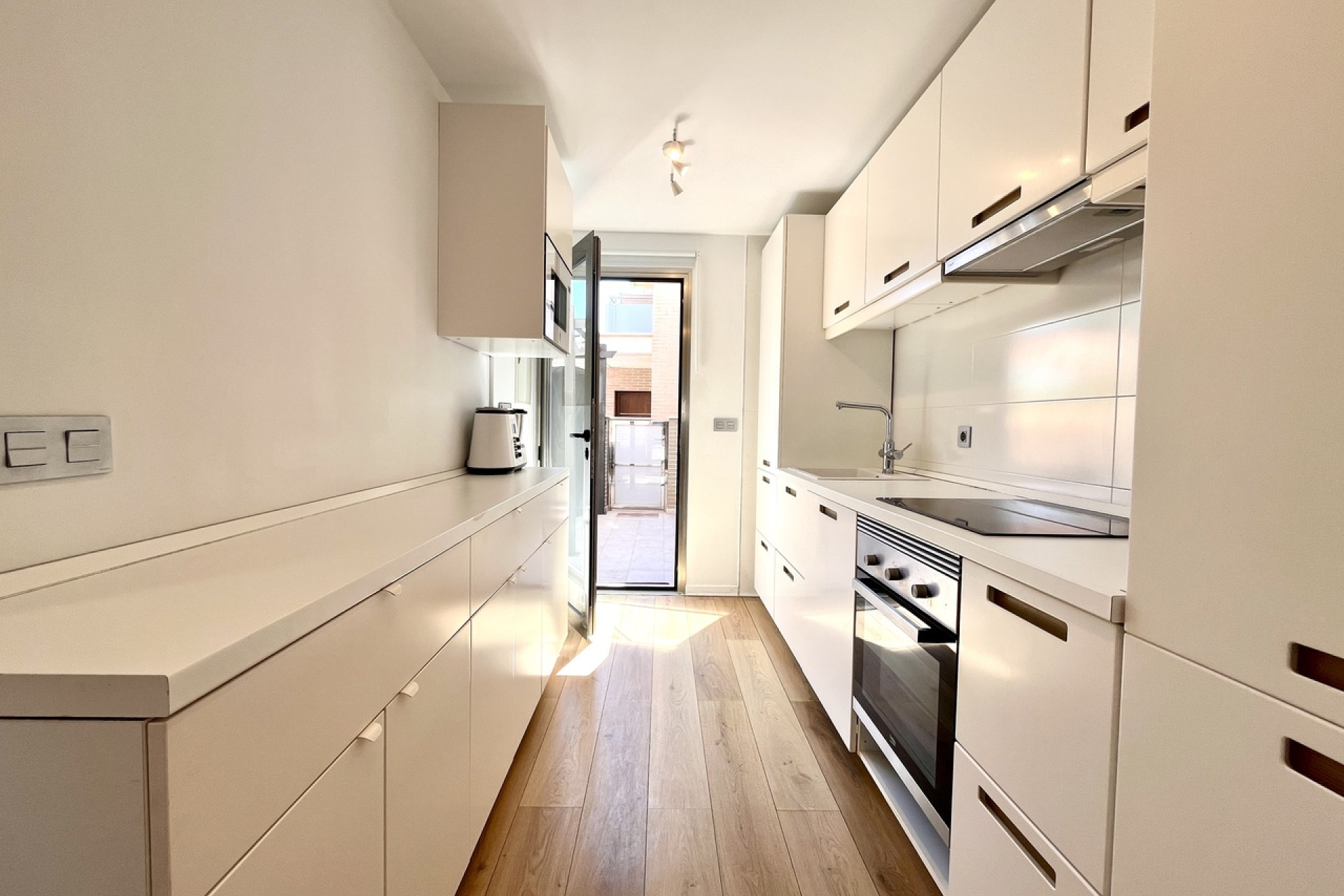 Resale - 3. Semi-detached house - Torre de la Horadada - Costa Blanca South