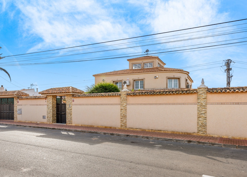 Resale - 3. Semi-detached house - Torrevieja - Costa Blanca South