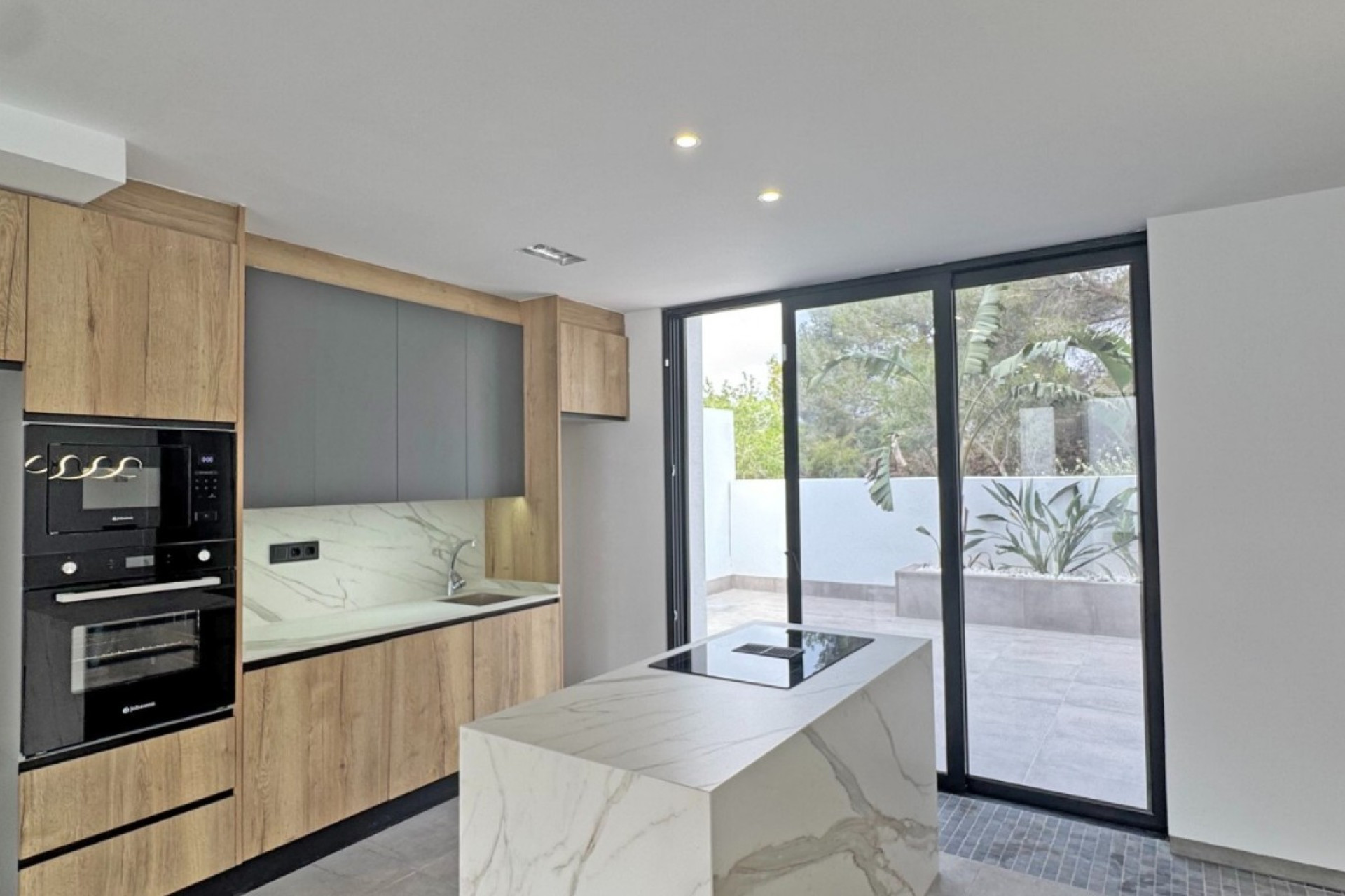 Resale - 3. Semi-detached house - Torrevieja - Costa Blanca South