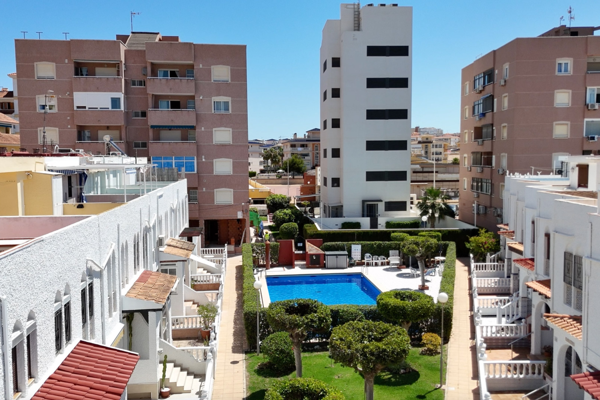 Resale - 3. Semi-detached house - Torrevieja - Costa Blanca South