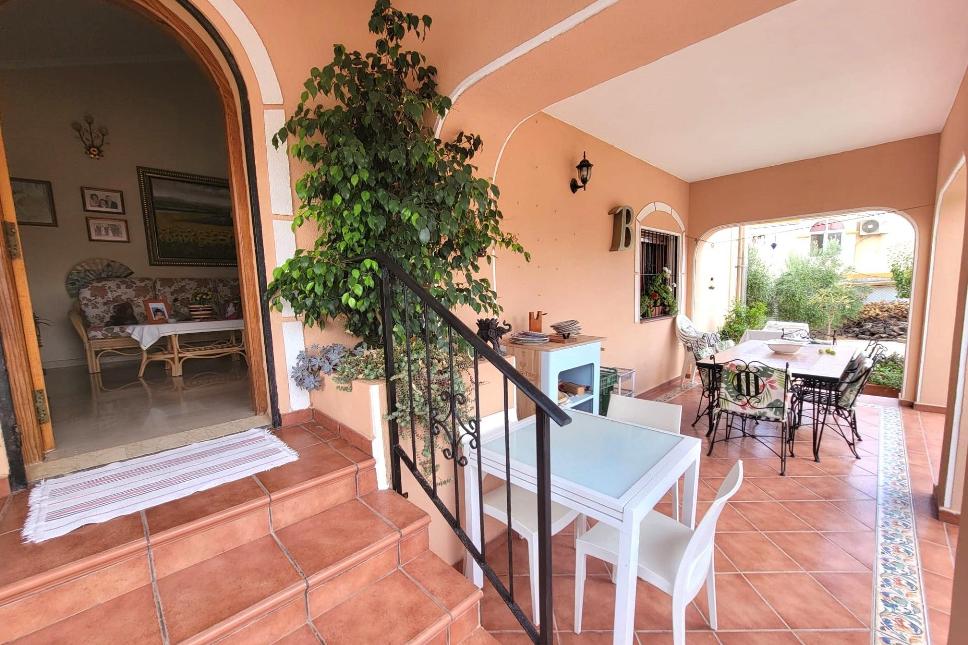 Resale - 3. Semi-detached house - Torrevieja - Costa Blanca South