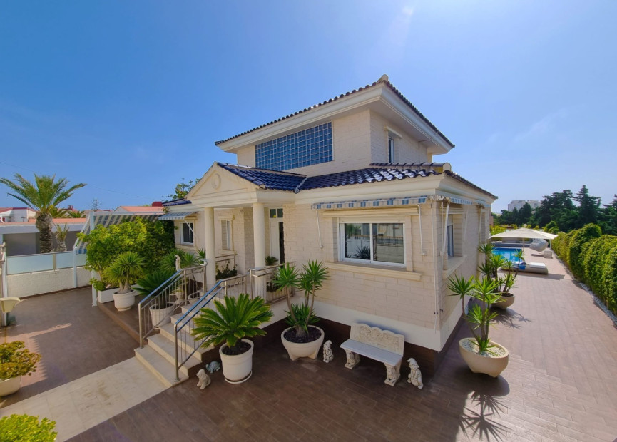 Resale - 3. Semi-detached house - Torrevieja - Costa Blanca South