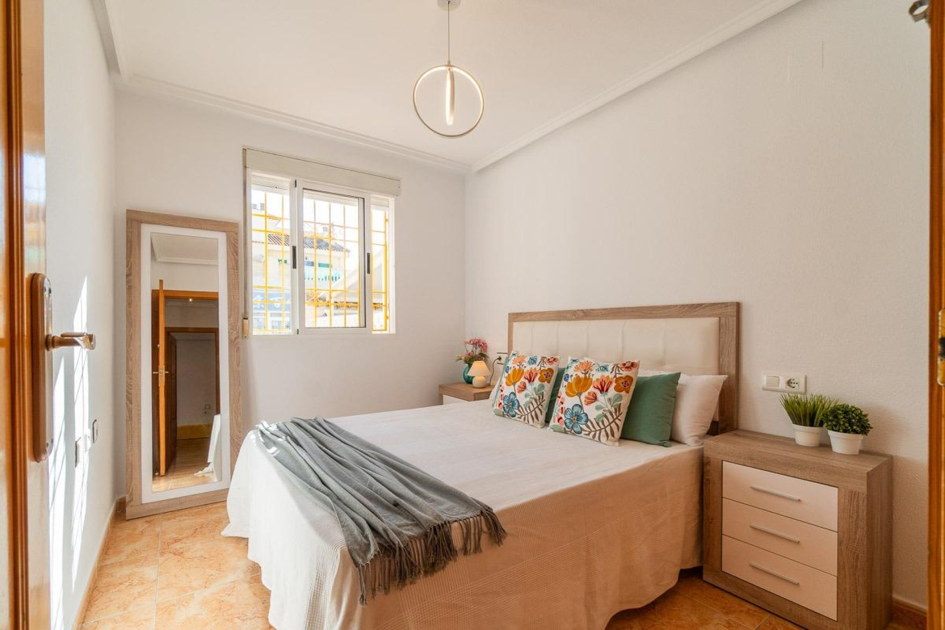 Resale - 3. Semi-detached house - Torrevieja - Costa Blanca South