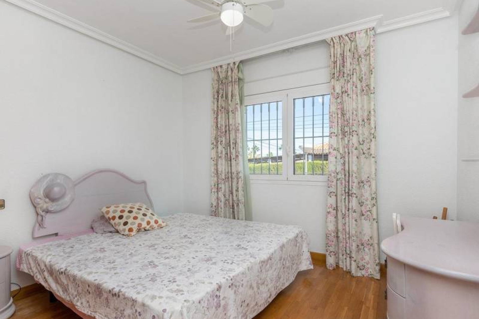 Resale - 3. Semi-detached house - Torrevieja - Costa Blanca South