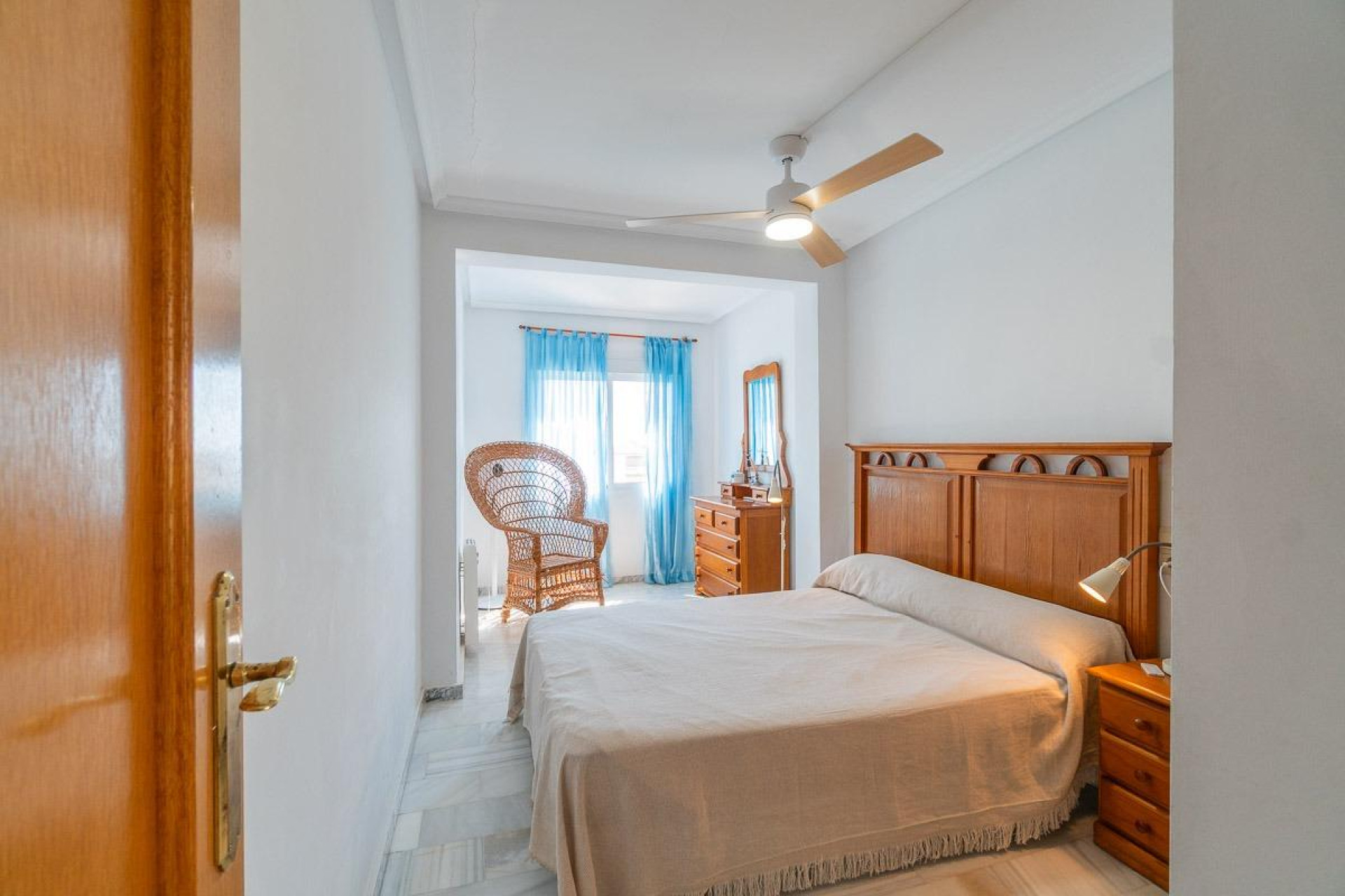 Resale - 3. Semi-detached house - Torrevieja - Costa blanca sur