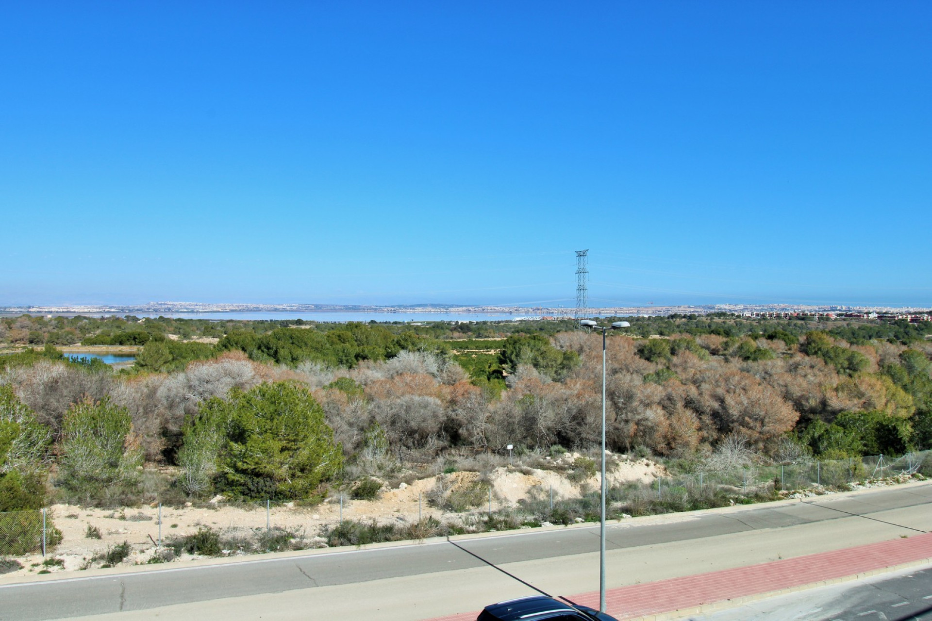 Resale - 3. Semi-detached house - Villamartin - Costa Blanca South