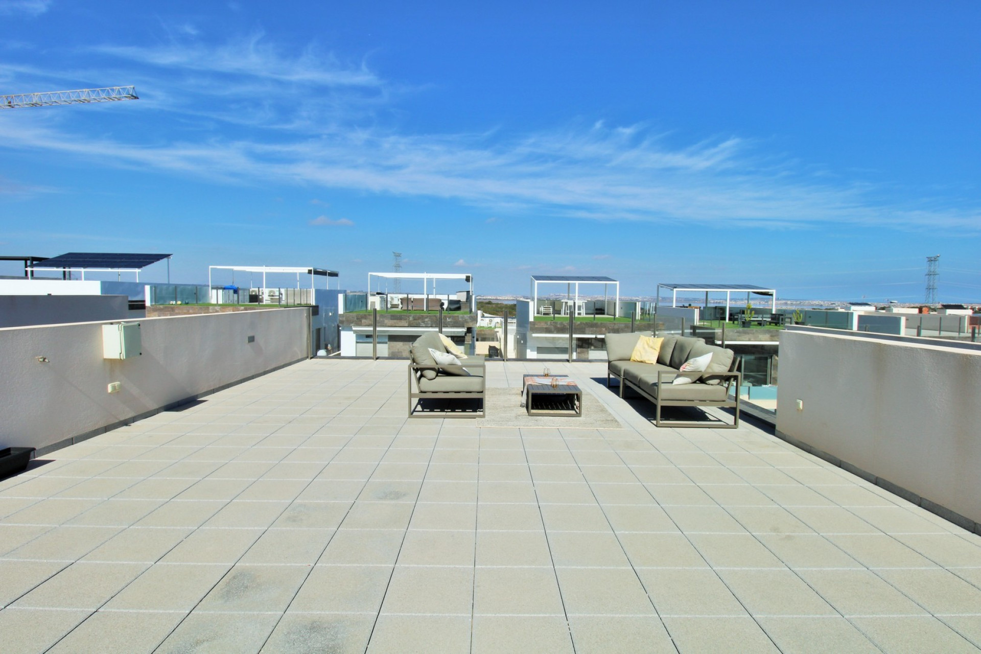 Resale - 3. Semi-detached house - Villamartin - Costa Blanca South