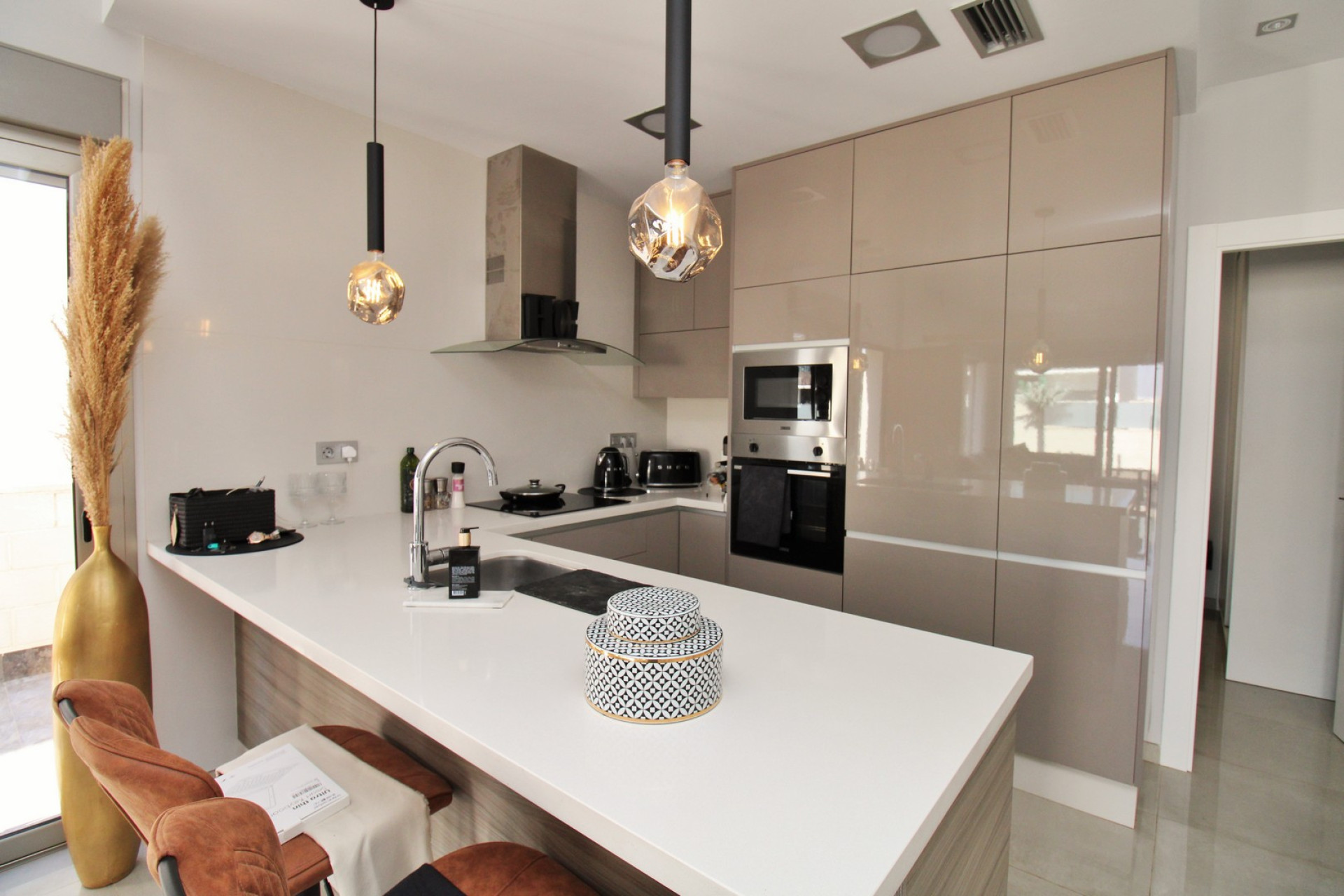 Resale - 3. Semi-detached house - Villamartin - Costa Blanca South