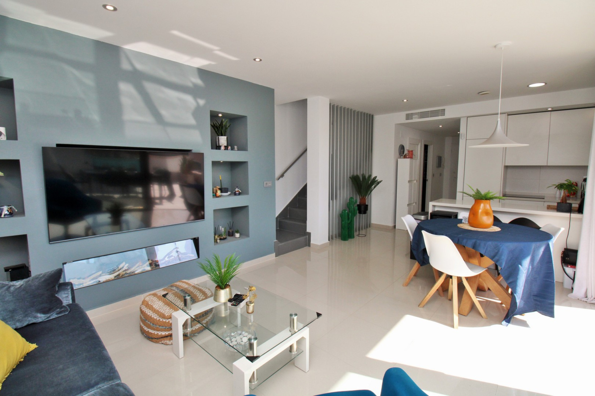 Resale - 3. Semi-detached house - Villamartin - Costa Blanca South