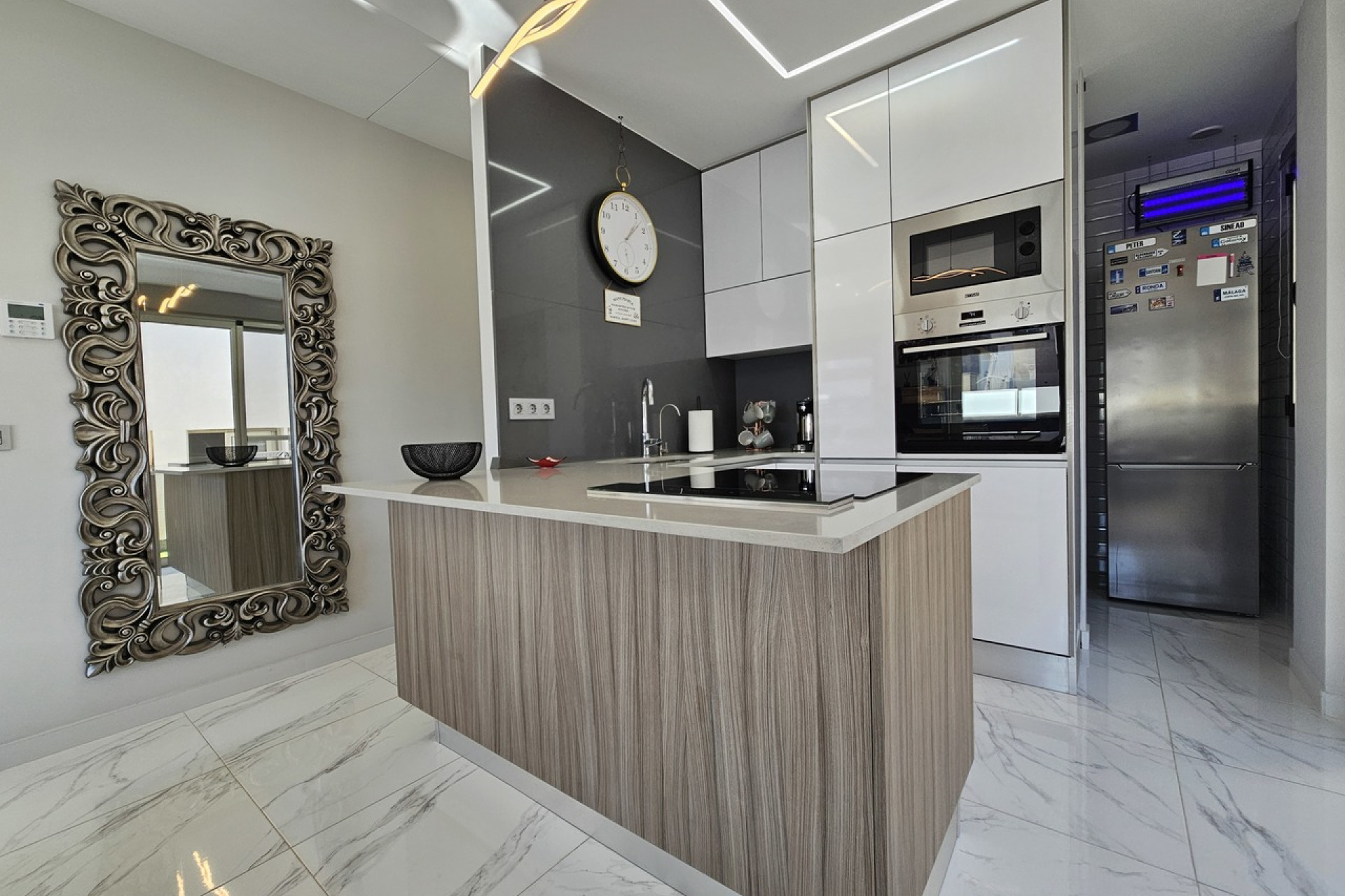 Resale - 3. Semi-detached house - Villamartin - Costa Blanca South