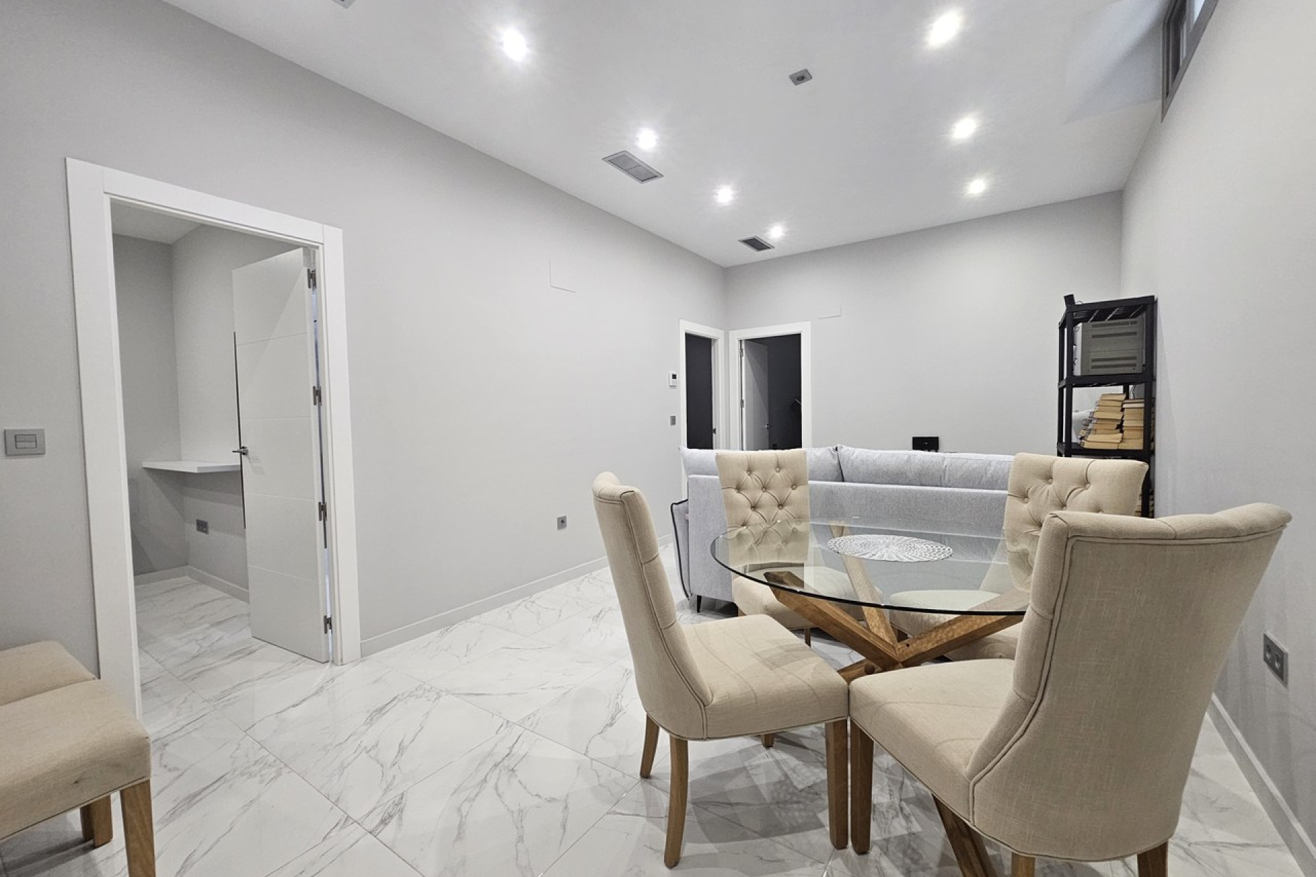 Resale - 3. Semi-detached house - Villamartin - Costa Blanca South