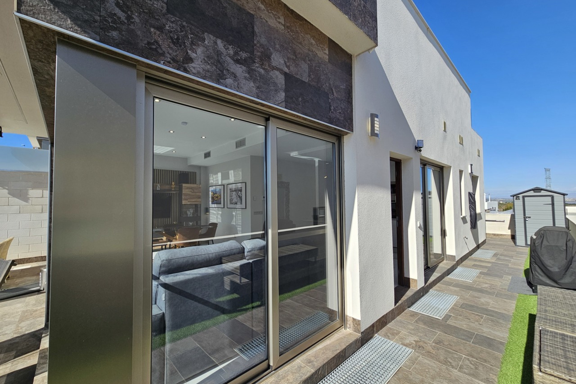 Resale - 3. Semi-detached house - Villamartin - Costa Blanca South