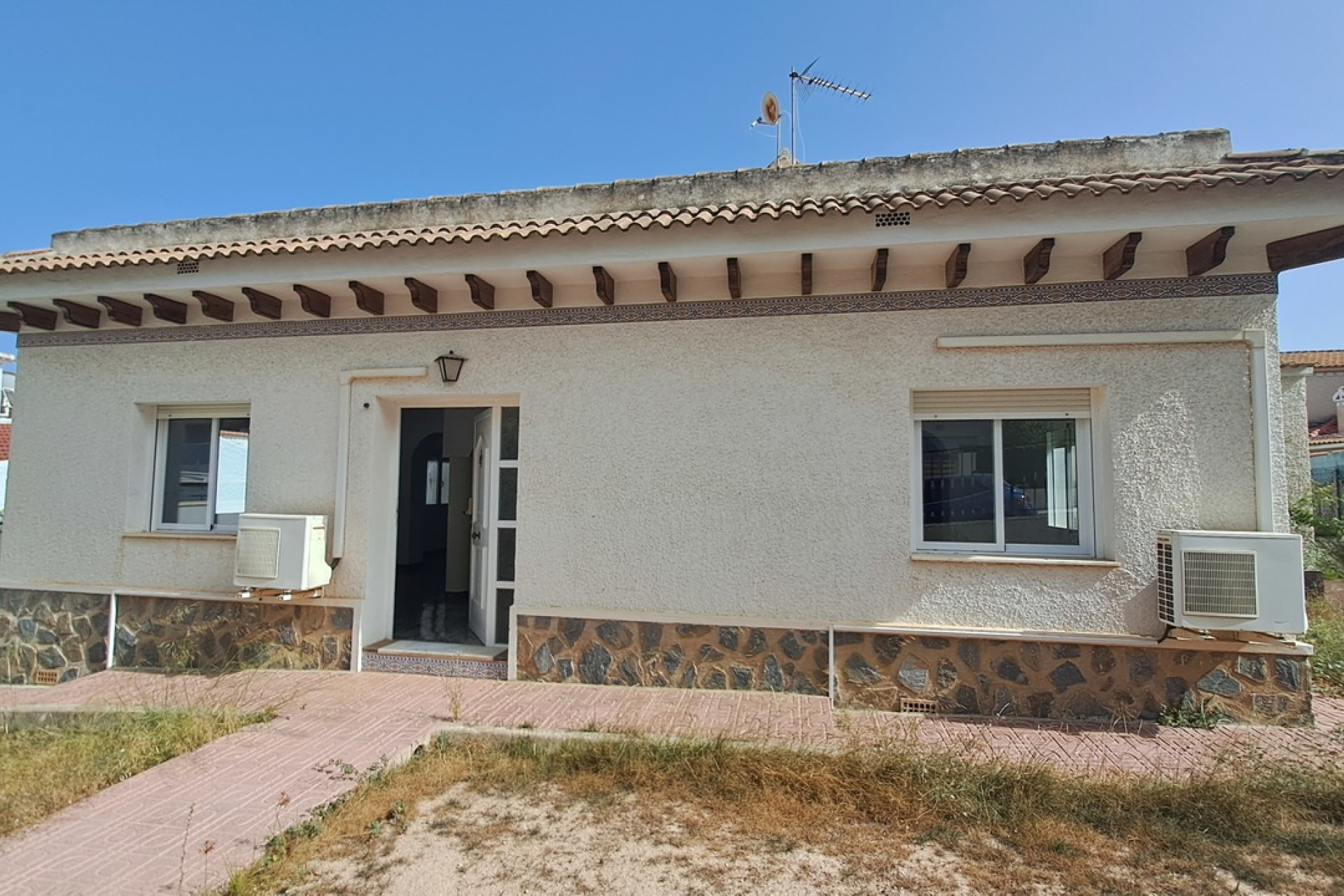 Resale - 3. Semi-detached house - Villamartin - Costa Blanca South