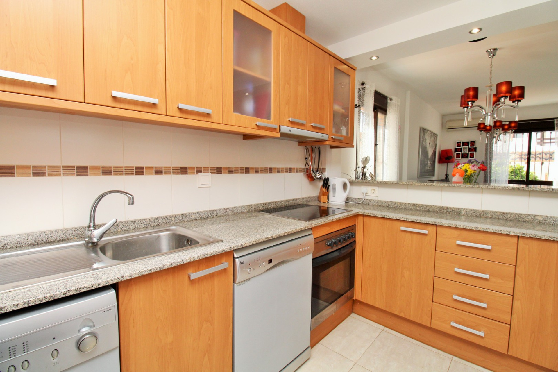 Resale - 3. Semi-detached house - Villamartin - Costa Blanca South