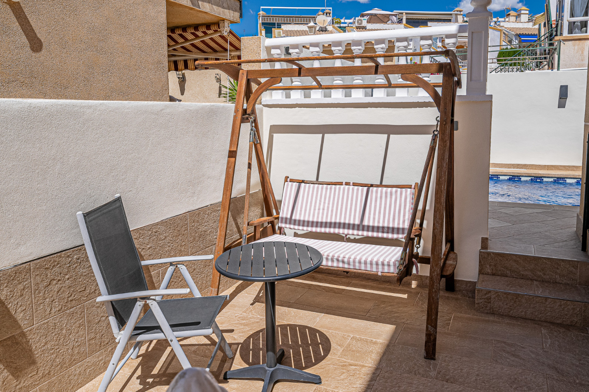 Resale - 3. Semi-detached house - Villamartin - Costa Blanca South