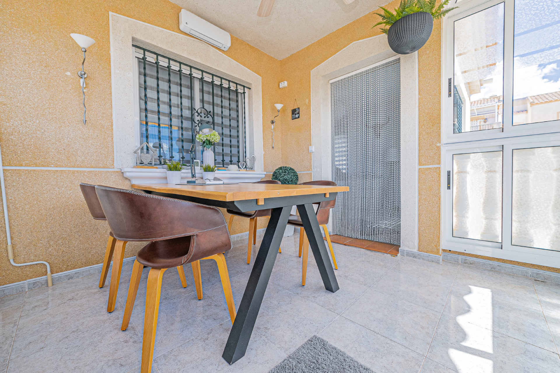 Resale - 3. Semi-detached house - Villamartin - Costa Blanca South