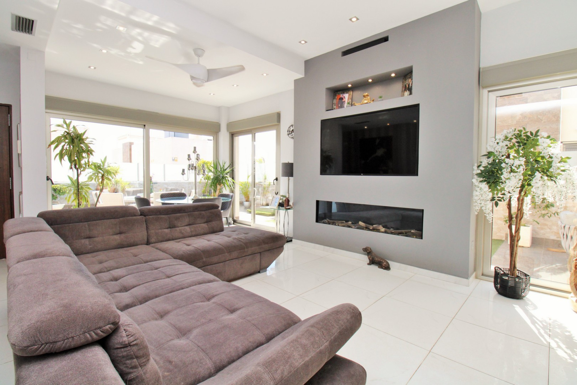 Resale - 3. Semi-detached house - Villamartin - Costa Blanca South