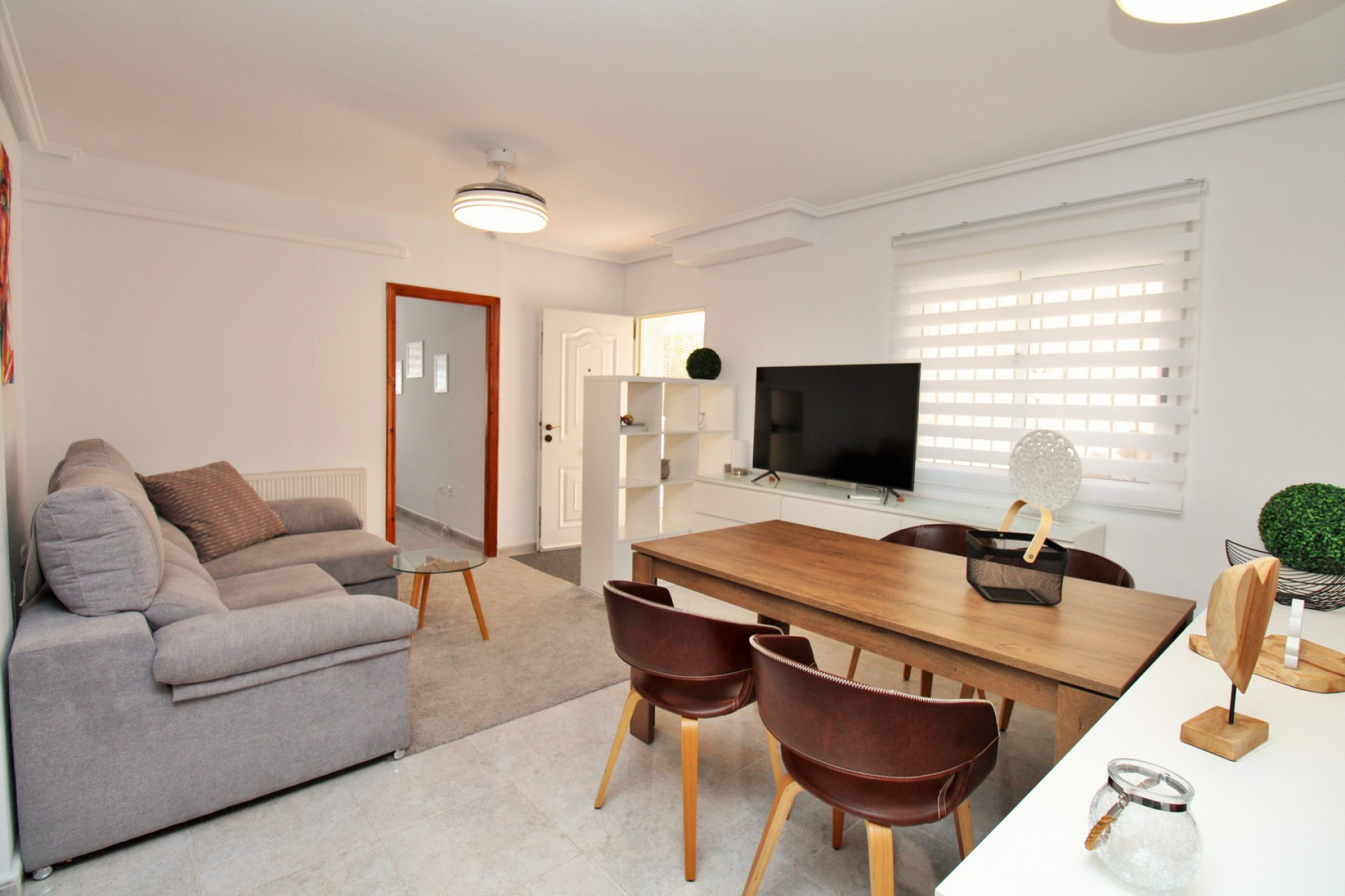 Resale - 3. Semi-detached house - Villamartin - Costa Blanca South