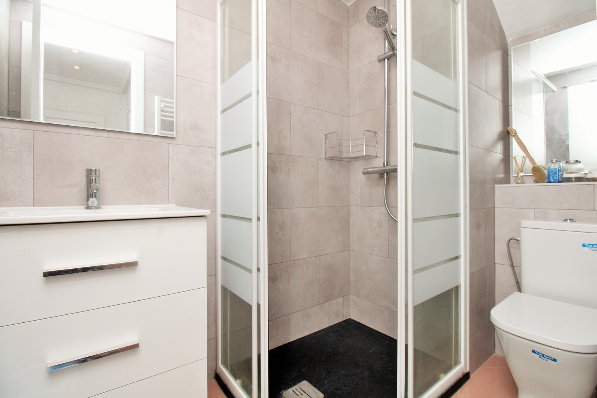 Resale - 3. Semi-detached house - Villamartin - Costa Blanca South