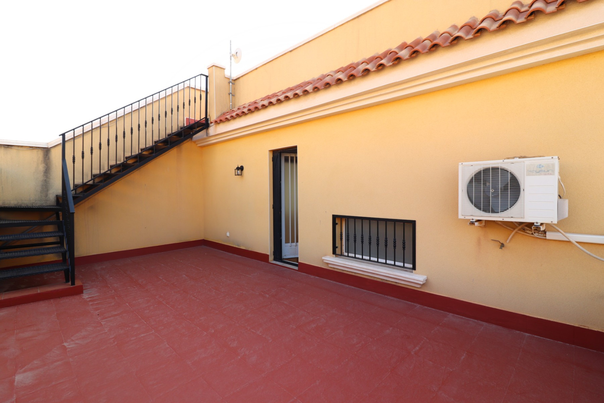 Resale - 3. Semi - Detached Villa - Ciudad Quesada - Lo Marabu