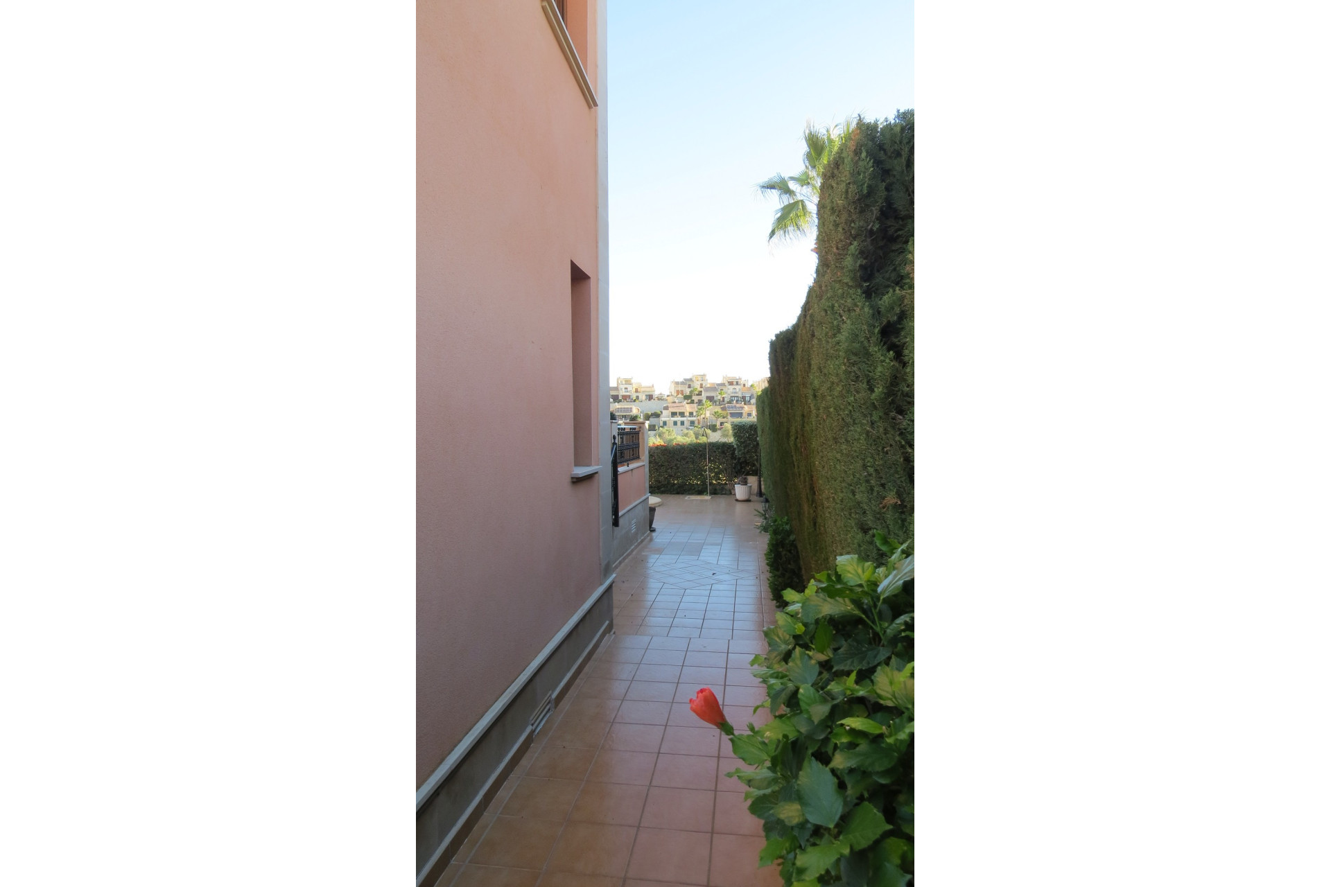 Resale - 4. House - Detached Villa - Algorfa - La Finca Golf