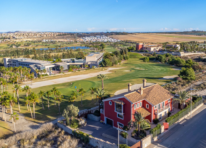 Resale - 4. House - Detached Villa - Algorfa - La Finca Golf