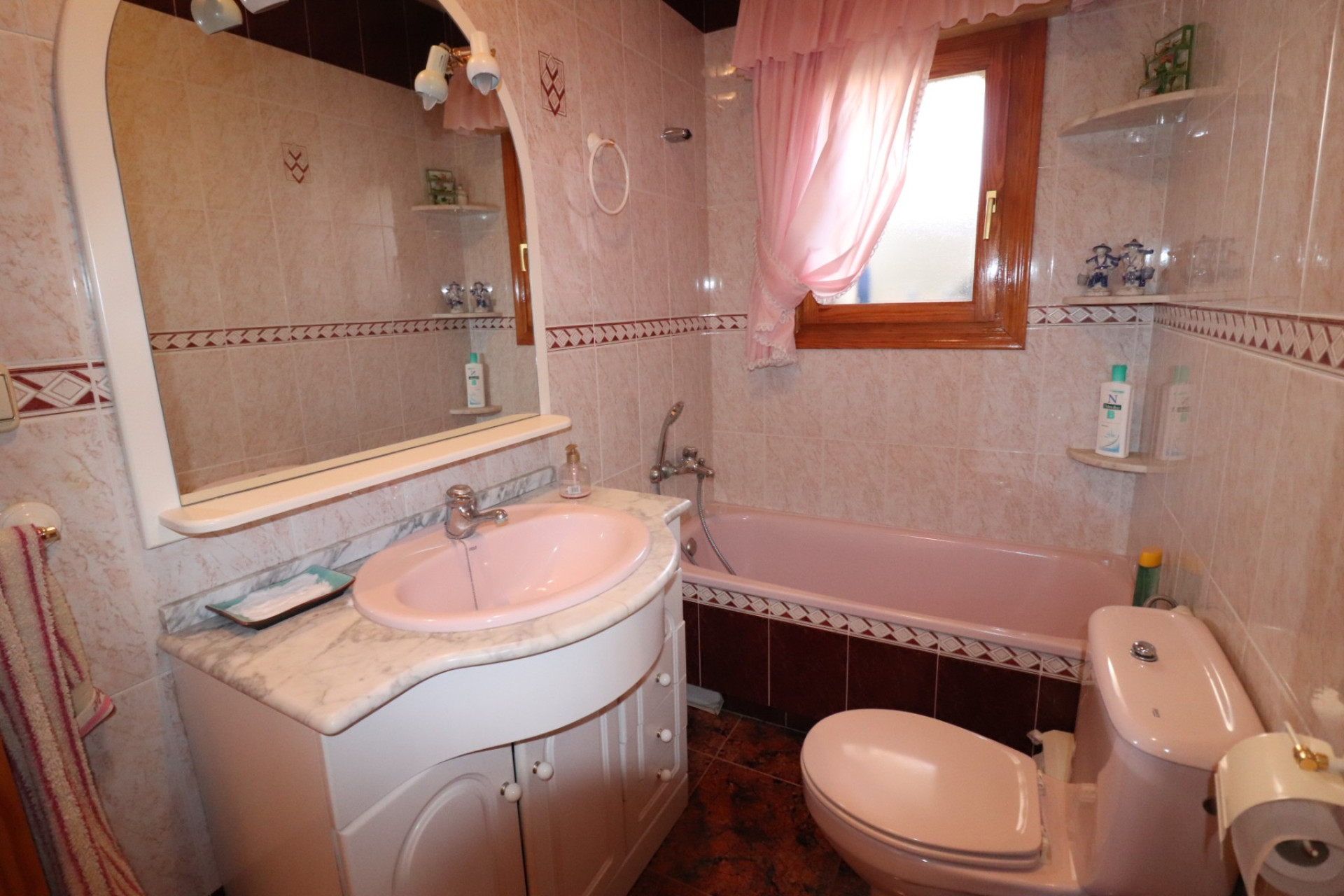 Resale - 4. House - Detached Villa - Algorfa - Rojales