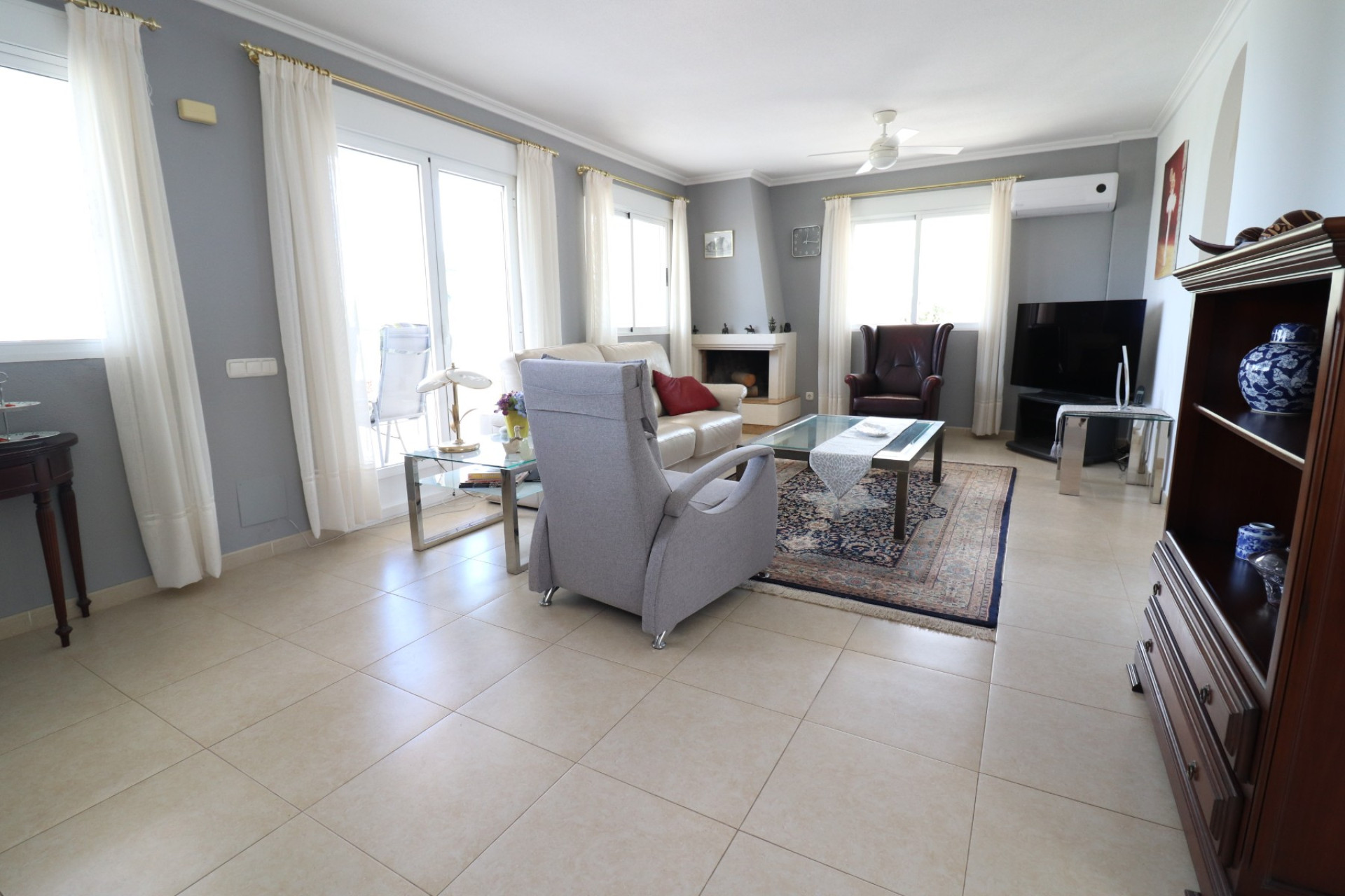 Resale - 4. House - Detached Villa - Algorfa - Rojales