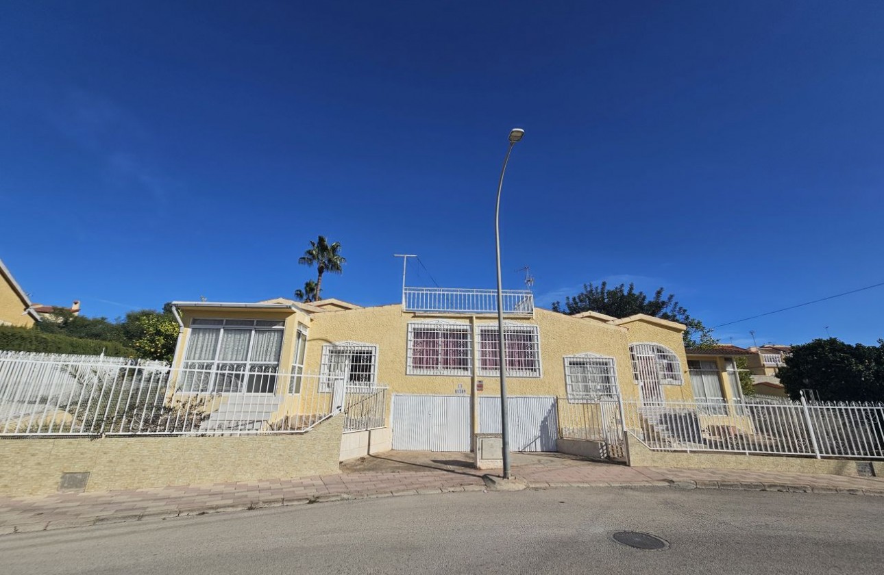 Resale - 4. House - Detached Villa - La Marina - Rojales